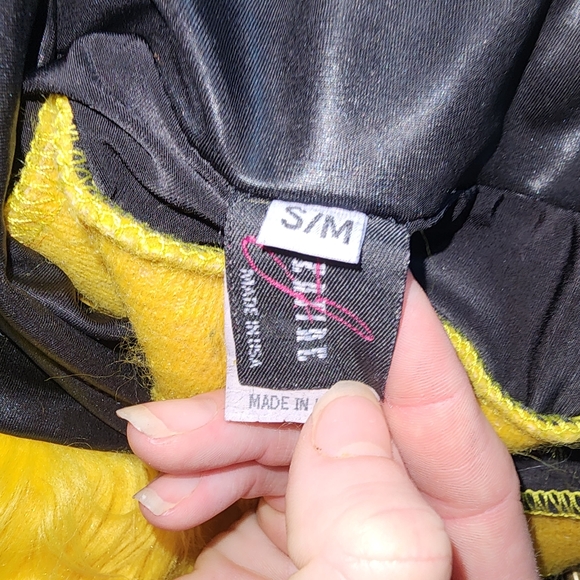 7 piece Bumblebee Rave Costume. Size S/M. - Picture 9 of 11